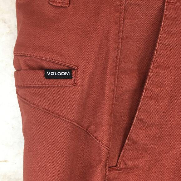 Volcom Rust Red Board Shorts  Men's Size 31 - Picture 9 of 16